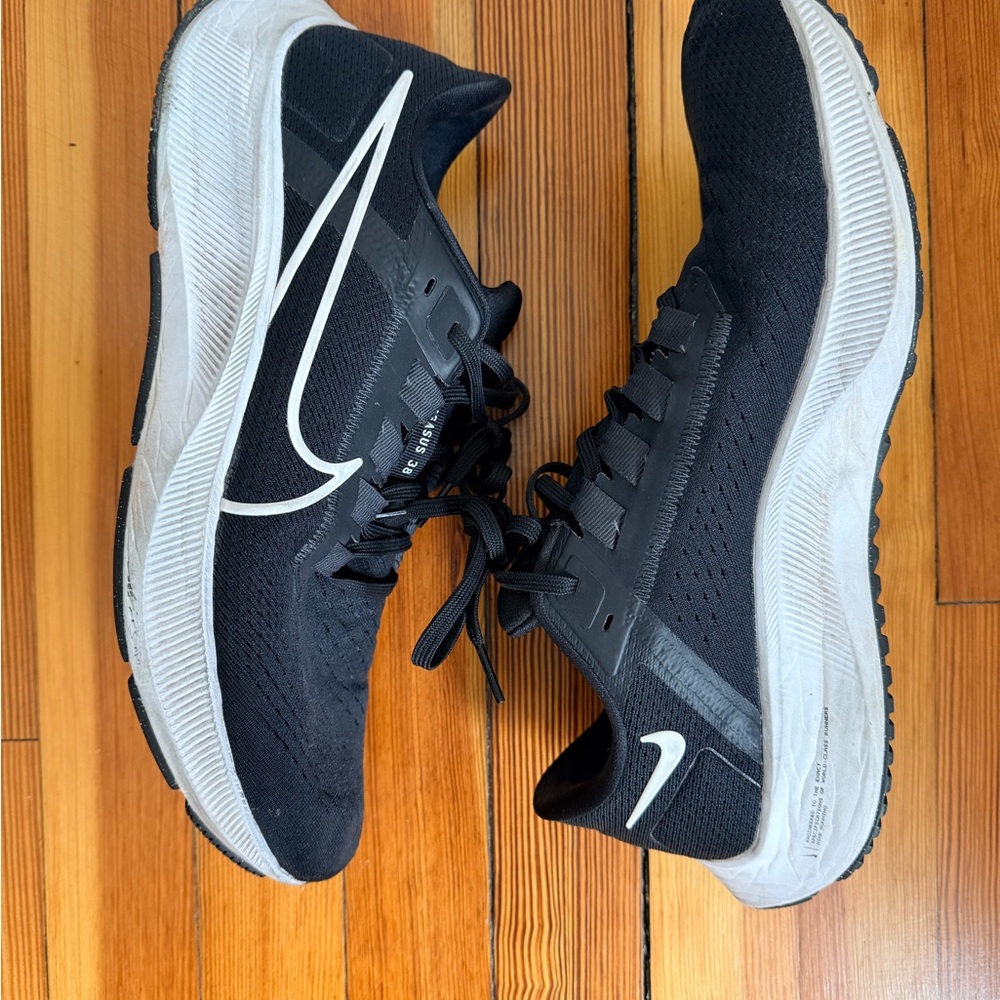 Nike Air Zoom Pegasus 38 size 10.5